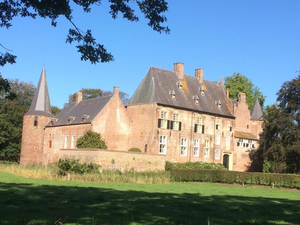 Blauwe Lelie Villa Ewijk Buitenkant foto
